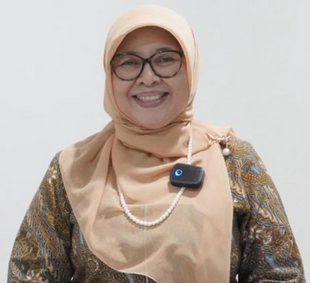 Pembicara 1